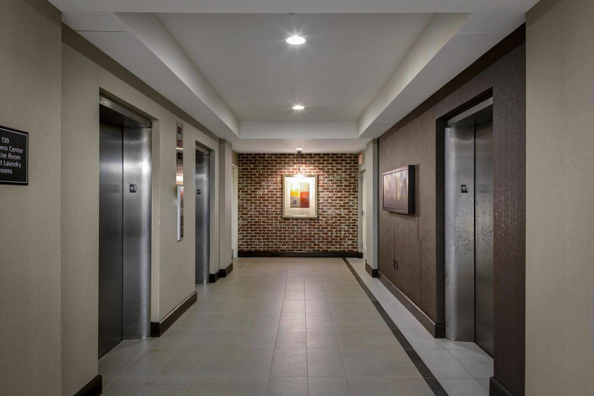 Residence Inn Atlanta Midtown 17Th Street מראה חיצוני תמונה